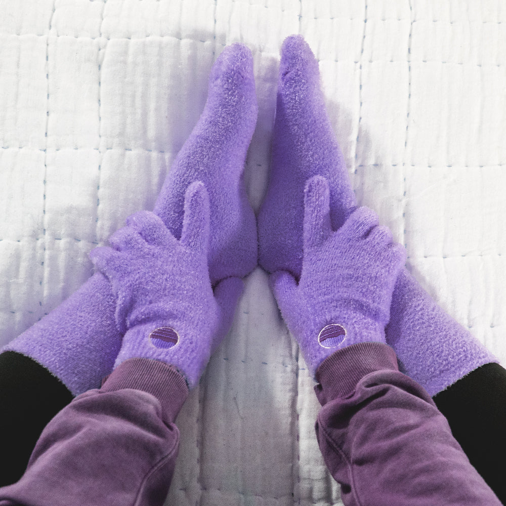 Uplily Moisturizing Purple Sock and Glove Set - Aloe Vera & Vitamin E
